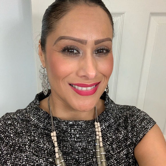 Meet your Posher, Patty - Picture 3 of 16